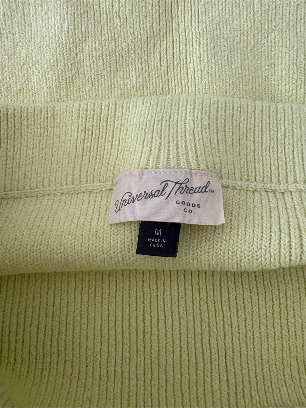 Light Yellow Ribbed V-Neck Sweater Crop - Picture 7 of 10